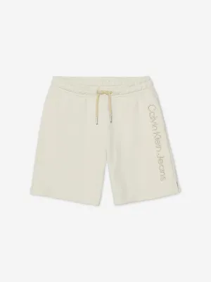 Calvin Klein Jeans Boys 3D Raised Embroidered Shorts in Green