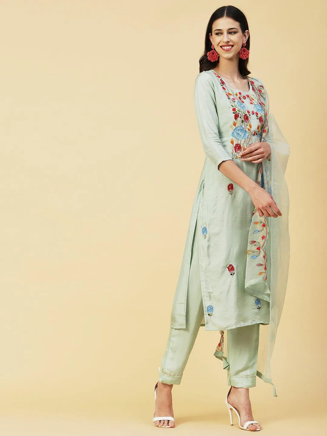 Floral Hand Painted Kantha Embroidered Kurta With Pants & Hand Painted Dupatta - Mint Green