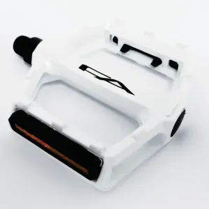 Free Agent Aluminum Platform Bicycle Pedals 1/2 white - Live4Bikes