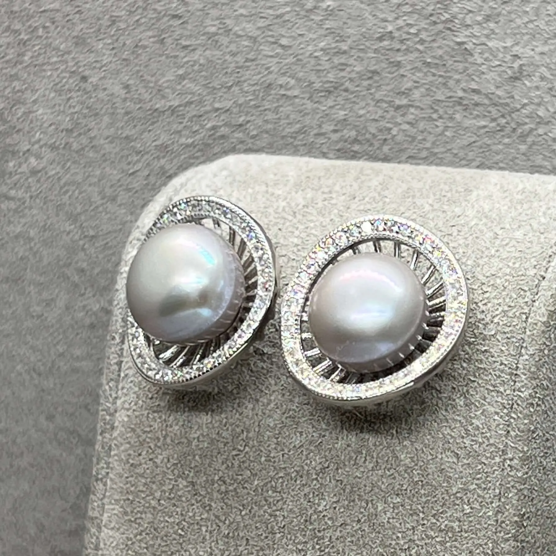 Silvery Grey Freshwater Pearl Basket Stud Earrings